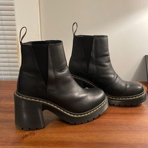 Dr. Martens Spence Boots